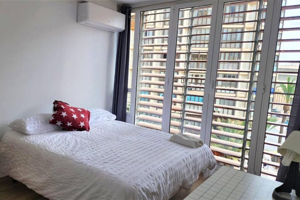 Apartamento En La Rambla Centro Alicante C Extérieur photo
