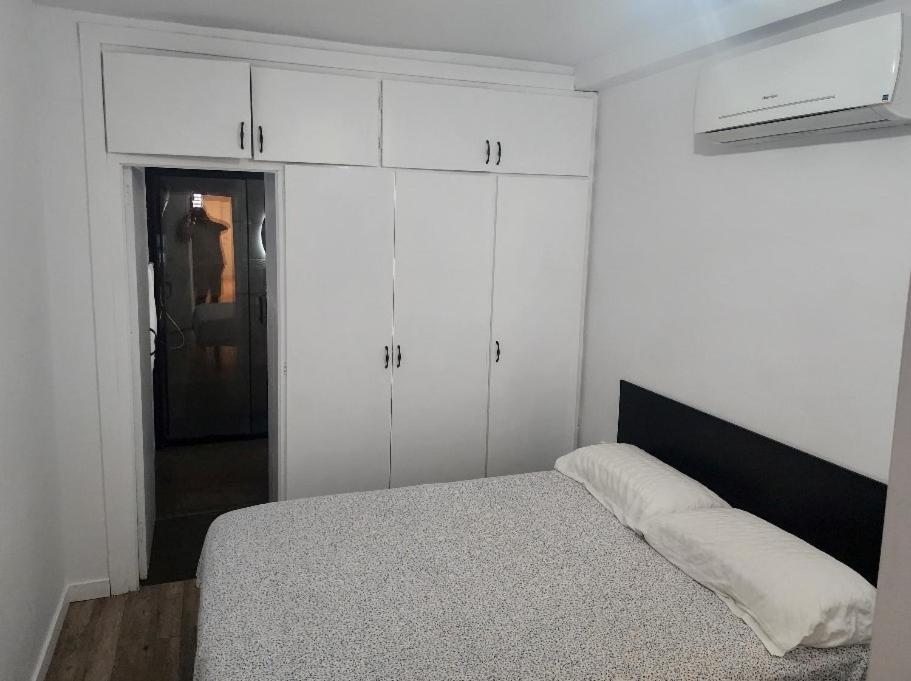 Apartamento En La Rambla Centro Alicante C Extérieur photo